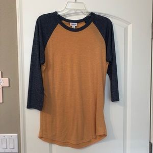 Medium lularoe Randy shirt